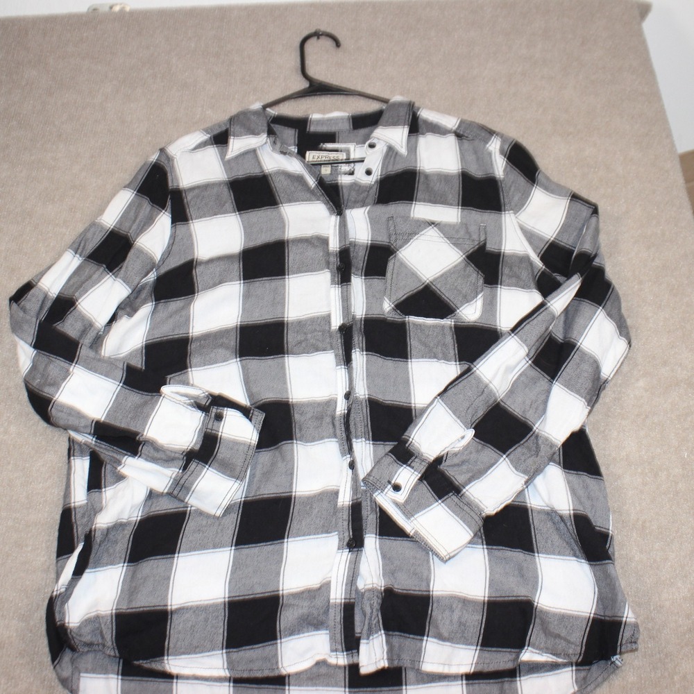 Express Boyfriend Flannel Shirt Black White Buffalo Plaid Button Up Large